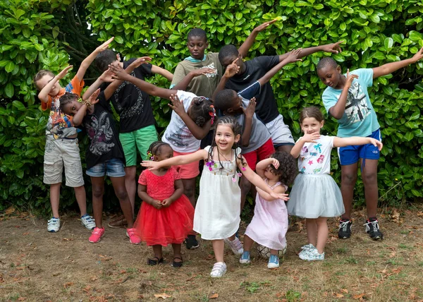 Figli Emigranti Laval Francia Agosto 2018 Fotografia Stock