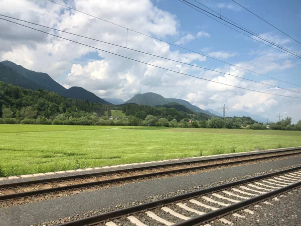 Avusturya Daki Weien Bach Civarındaki Tren Yolu — Stok fotoğraf