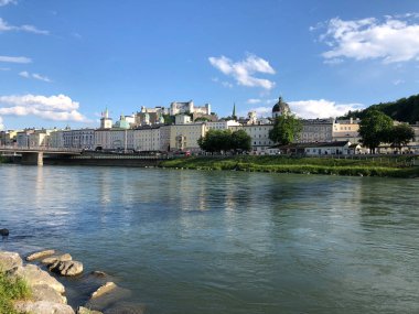 Salzburg, Avusturya 'daki Salzach Nehri.