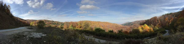 Panorama Von Einer Straße Durch Eine Herbstliche Landschaft Bulgarien — Stockfoto