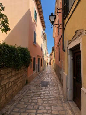 Eski Rovinj Hırvatistan 'da sokak