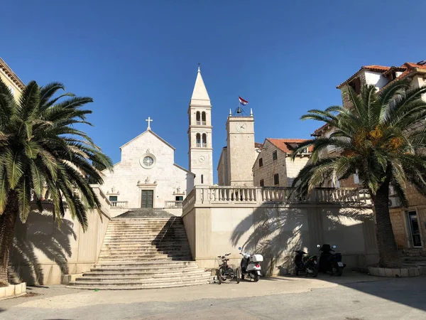 Crkva Petra Kerk Supetar Kroatië — Stockfoto