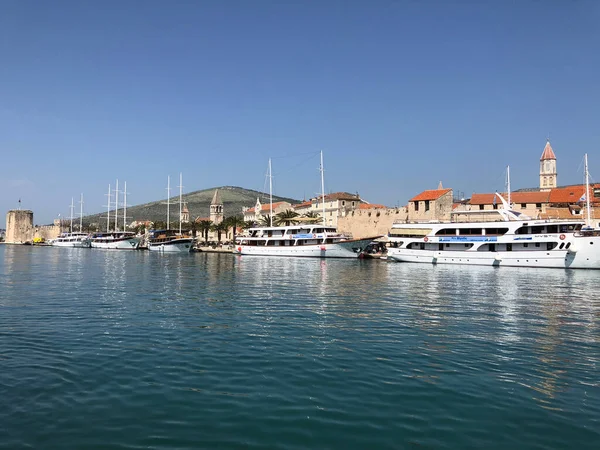Waterfront Στην Trogir Της Κροατίας — Φωτογραφία Αρχείου