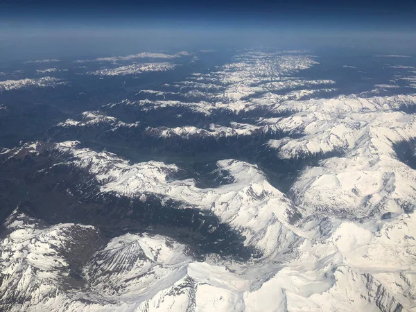 Avrupa Daki Avustralya Alpleri Nin Üzerinden Uçuyor — Stok fotoğraf