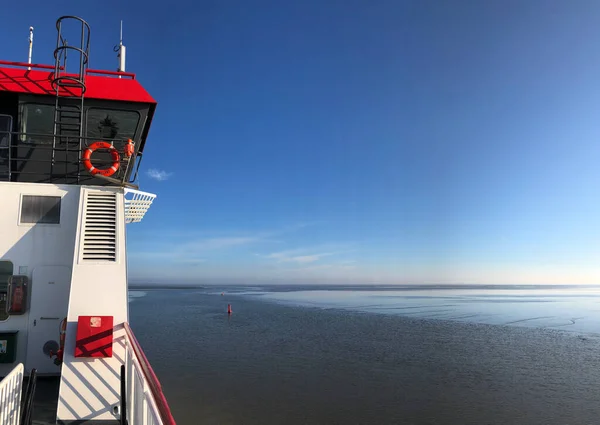 Navegación Ferry Hacia Ameland Durante Marea Baja Frisia Países Bajos — Foto de Stock