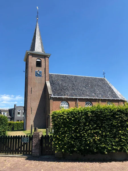 Церковь Эрневальде Фрисландия Нидерланды — стоковое фото
