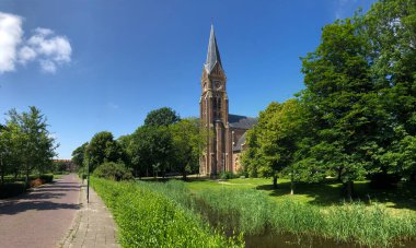 Blauwhuis, Friesland, Hollanda 'daki Sint Vituskerk Katolik Kilisesi' nden Panorama