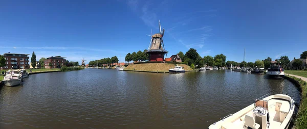 Dokkum Friesland Hollanda Çevresindeki Kanaldan Panorama — Stok fotoğraf