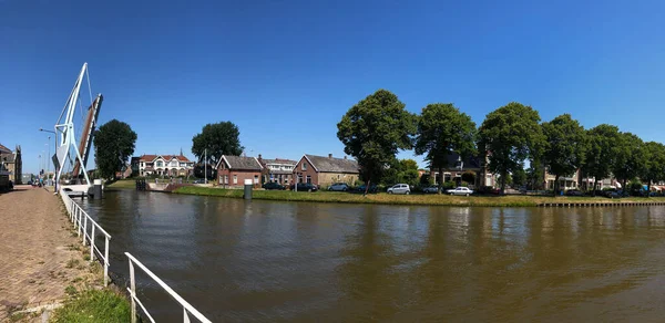 フリースラント周辺の運河からのパノラマ オランダ — ストック写真