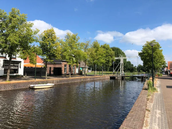 Canal Brigada Ruta Del Césped Gorredijk Frisia Países Bajos — Foto de Stock