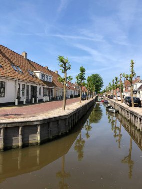 Harlingen 'deki Kanal, Friesland Hollanda