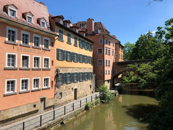 Ponte Sobre Rio Linker Regnitzarm Bamberg Alemanha — Fotografia de Stock