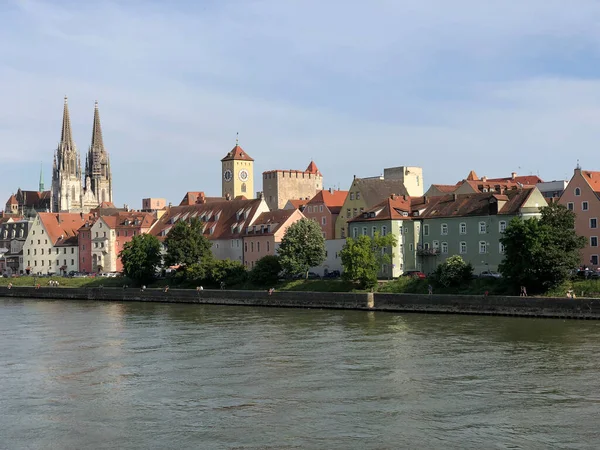 Waterfront Danube Folyó Regensburgban Németországban — Stock Fotó