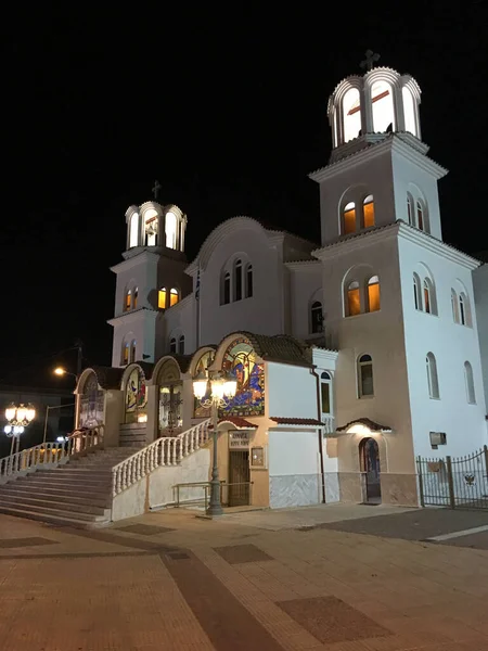 Paralia 'daki St. Paraskevi Kilisesi