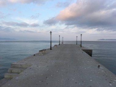 Nea Roda Yunanistan 'da fenerli iskele