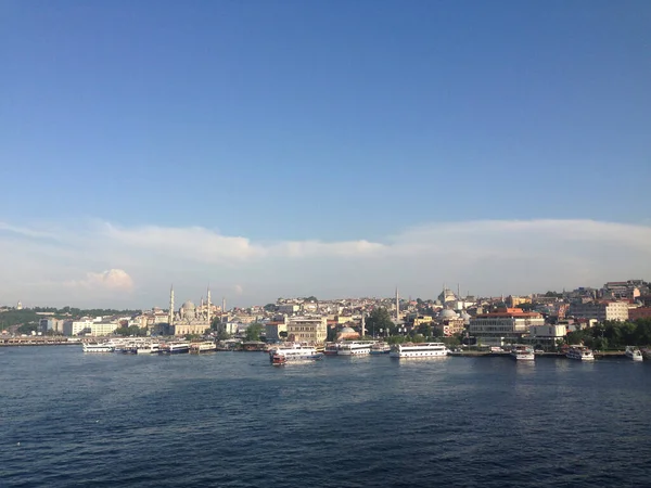 Golden Horn Από Γέφυρα Χάλιτς Του Μετρό Στην Ιστανμπούλ Τουρκίας — Φωτογραφία Αρχείου