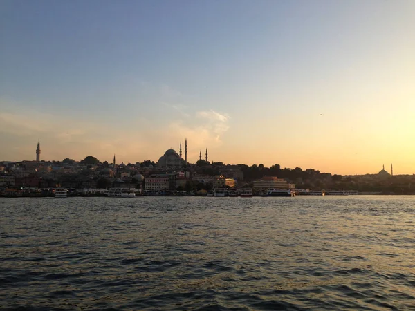Ηλιοβασίλεμα Στην Κωνσταντινούπολη Τουρκία — Φωτογραφία Αρχείου