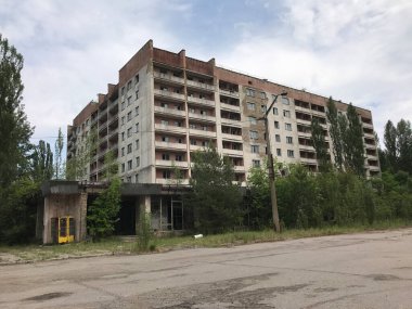 Pripyat, Ukrayna 'da terk edilmiş bir bina