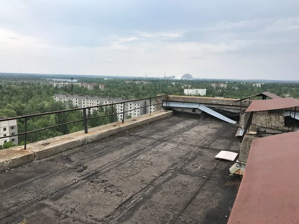 Budynki Prypeci Opuszczonego Miasta Elektrownią Czarnobylu Tle — Zdjęcie stockowe