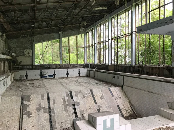 Den Övergivna Azure Swimming Pool Pripyat Ukraina — Stockfoto