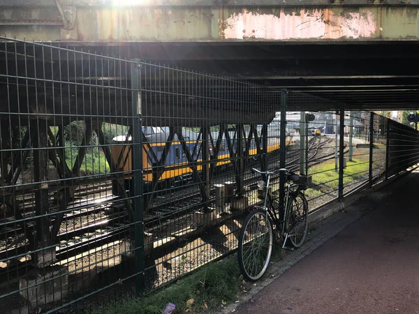 Groningen Den Ayrılan Tren Hollanda — Stok fotoğraf