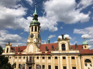 Loreto Prag Prag 'da Prag Cumhuriyeti' nde kilisesi olan tarihi bir hac yeri.