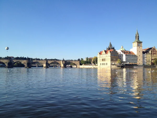 Река Влтава Праге — стоковое фото