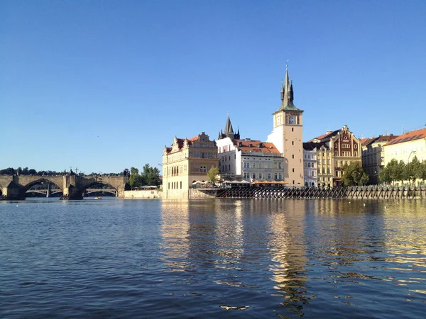 Река Влтава Праге — стоковое фото
