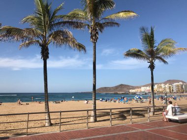 Las Palmas Gran Canaria 'daki Playa de Las Canteras Bulvarı.