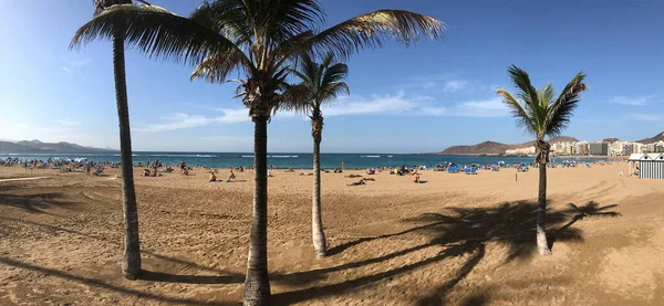 Las Palmas Gran Canaria 'daki Playa de Las Canteras' tan Panorama