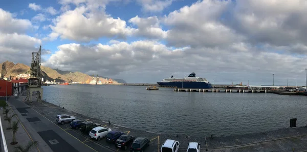 산타크루스 테네리페 항구에서 바라본 파노라마 — 스톡 사진