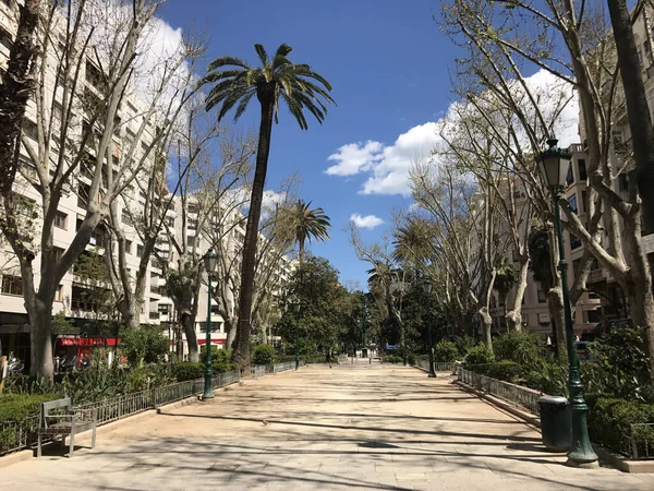 バレンシアのグラン マルケス トゥリアの歩道 — ストック写真