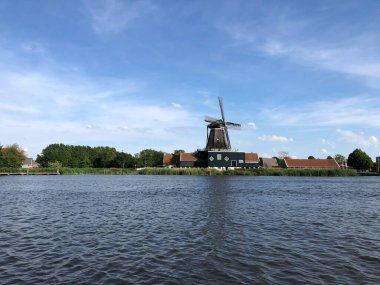Yel değirmeni De Rat IJlst, Friesland Hollanda 'da