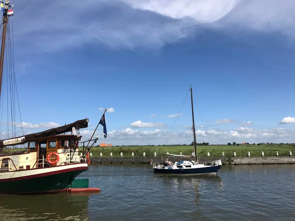 Barca Vela Sul Canale Sloten Frisia Paesi Bassi — Foto Stock