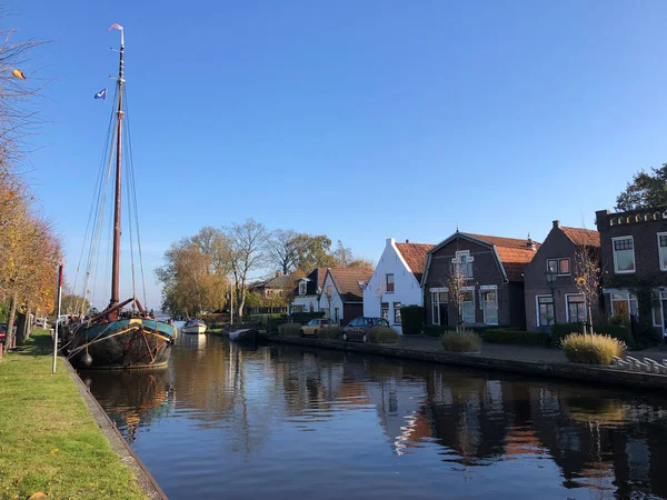 Friesland Hollanda Sonbahar Boyunca Ijlst Kanal — Stok fotoğraf