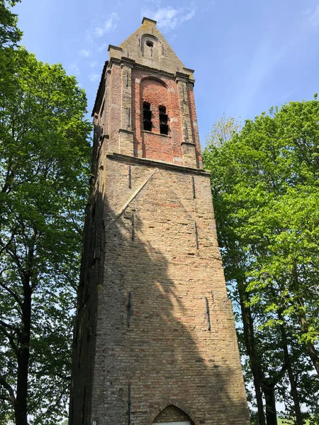 Kerktoren 2De Wereldoorlog Gedenkteken Begraafplaats Rond Mantgum Friesland — Stockfoto
