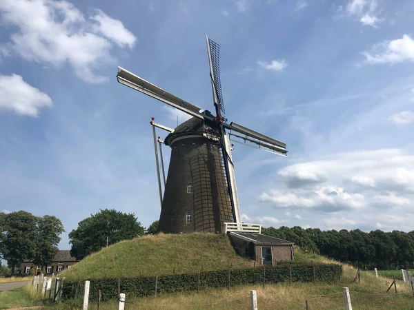 Ветряная Мельница Бронхорстера Нидерландах — стоковое фото