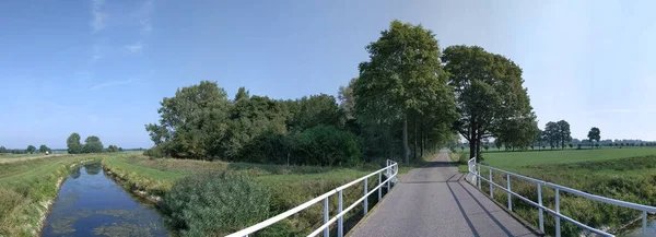 Gelderland Hollanda Daki Nettelhorst Çevresindeki Bolksbeek Kanalı Üzerindeki Köprü — Stok fotoğraf