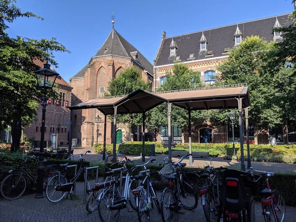 Biciclette Nel Centro Storico Zwolle Paesi Bassi — Foto Stock