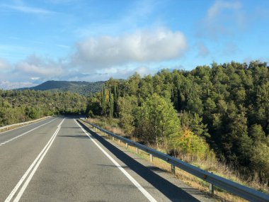 İspanyol topraklarında araba sürerken