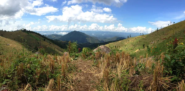 北タイの丘の山の風景パノラマ — ストック写真