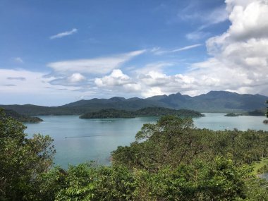 Koh Chang Tayland çevresindeki küçük adaların manzarası