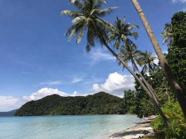 Tayland 'daki Koh Chang Adası' nda Long Beach.