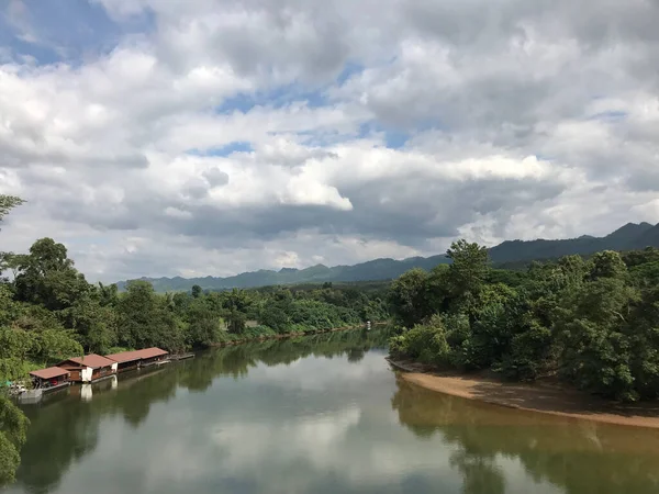 Rzeka Kwai Amphoe Sai Yok Kanchanaburi Tajlandia — Zdjęcie stockowe