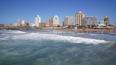 Durban Plajı, Güney Afrika 'nın doğusunda bir sahil şehri.