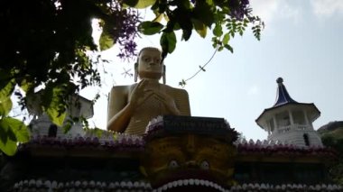 Dambulla 'nın Altın Tapınağı, Sri Lanka' dan
