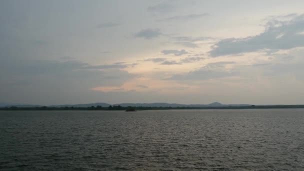 Lago Grande Hecho Por Hombre Distrito Anuradhapura Sri Lanka — Vídeos de Stock