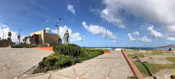 グラン カナリア島のラス パルマスにあるアルフレド クラウス講堂のパノラマ — ストック写真