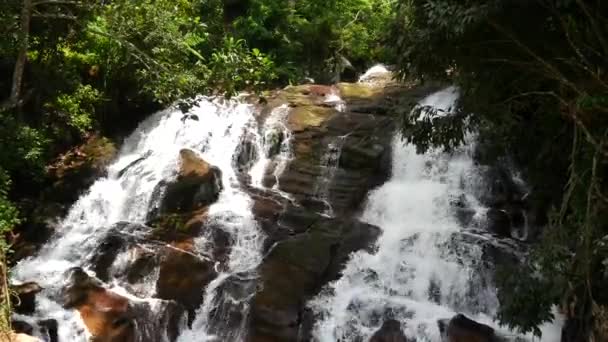 Wodospad Przechyłowy Obwód Sabaragamuwa Sri Lanka — Wideo stockowe
