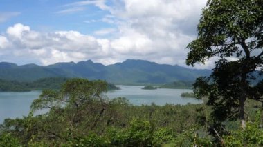 Tayland 'daki Koh Chang adasının manzarası
